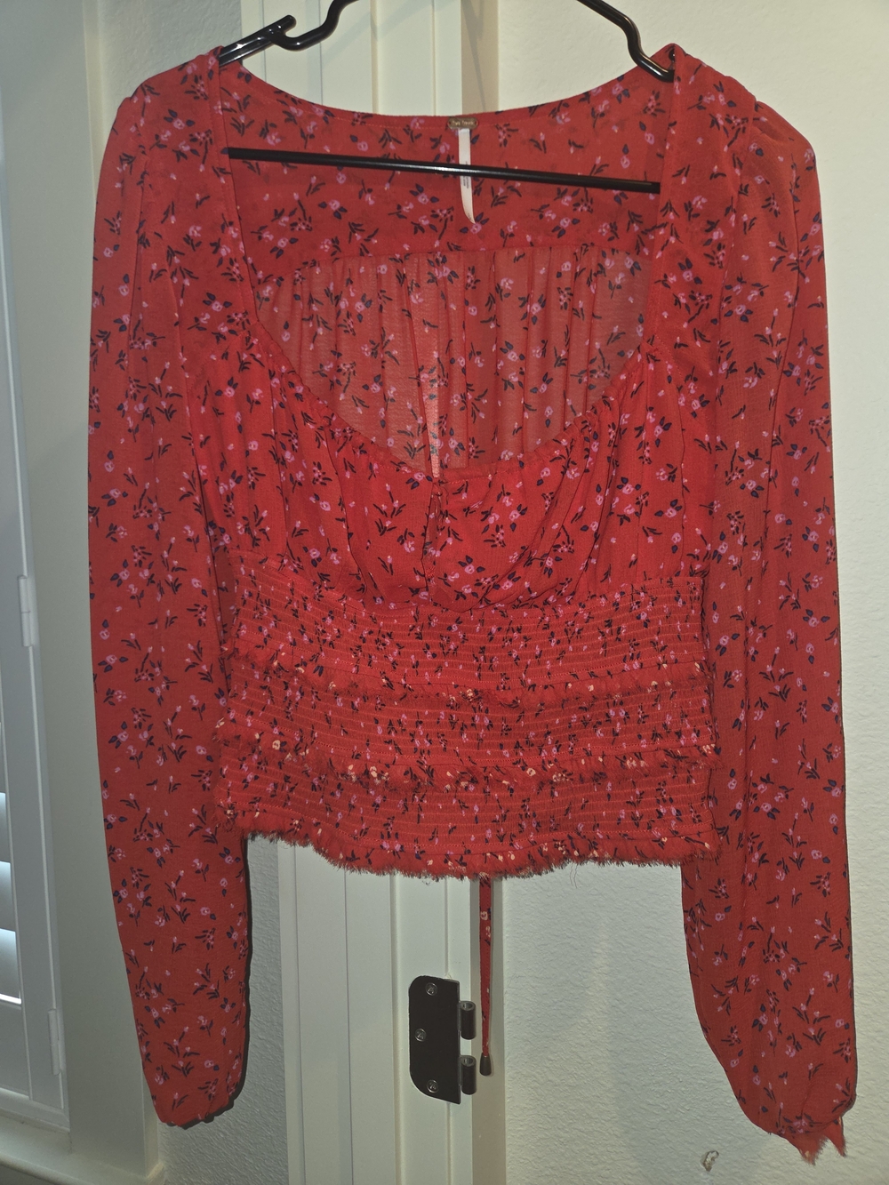 Free People Red Floral Smocked Long Sleeve Blouse Siz Sm